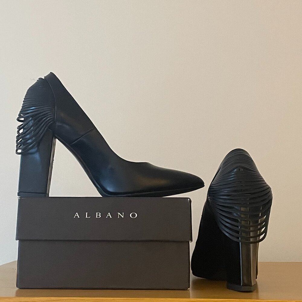 Albano Black Leather Pumps